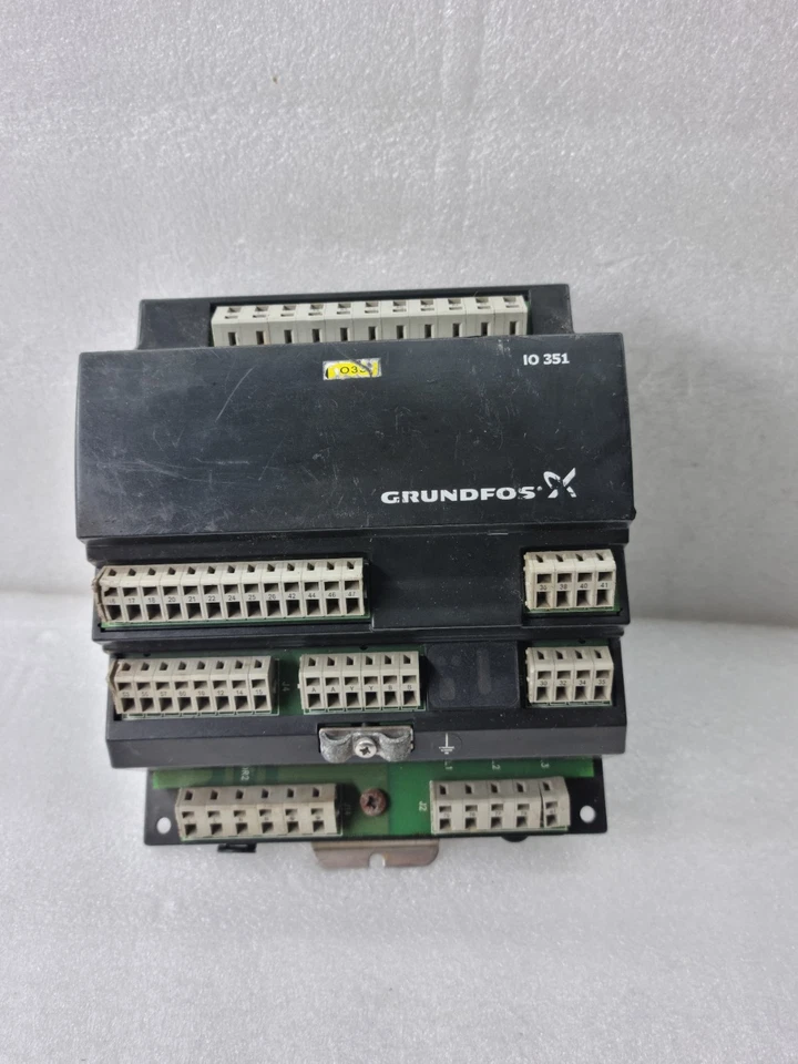 GRUNDFOS IO 351B I/O MODULE 100-240 VAC 50/60 Hz 9W 96161730-V01